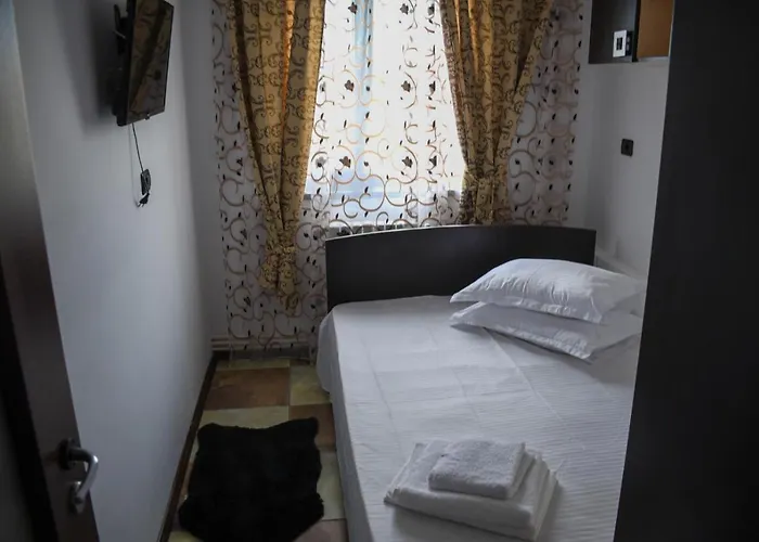 Ynl * كونستانتا